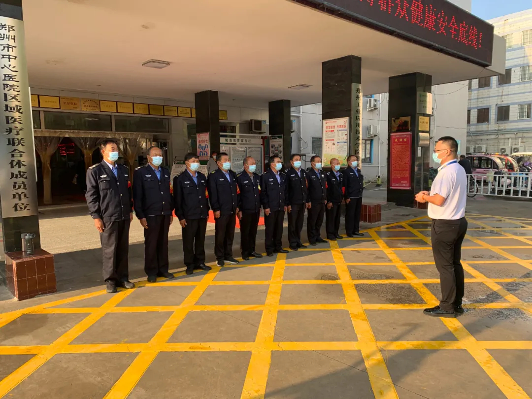 在平凡的夹缝中闪耀光芒 --记弘盛物业人民路院区项目秩序主管李伟松