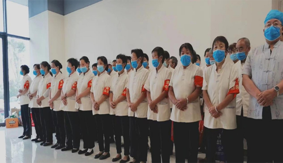 爱你孤身走暗巷 爱你“焕新”的模样~